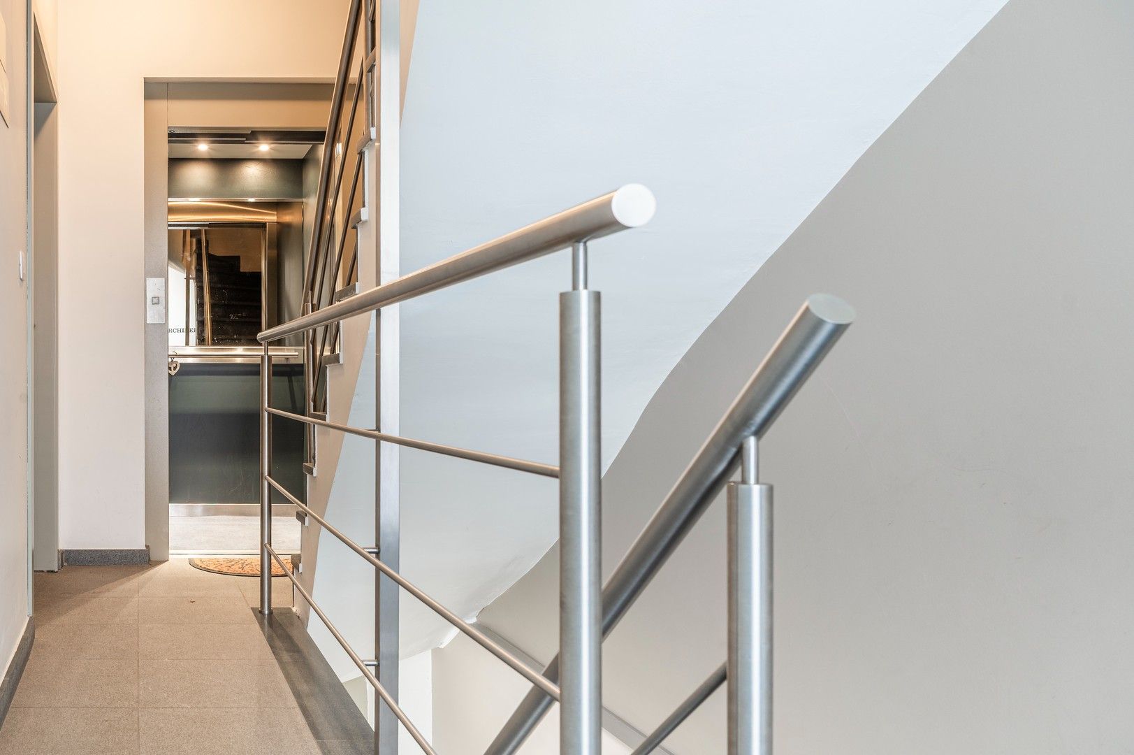 Handelspand in het hart van Bornem foto 15