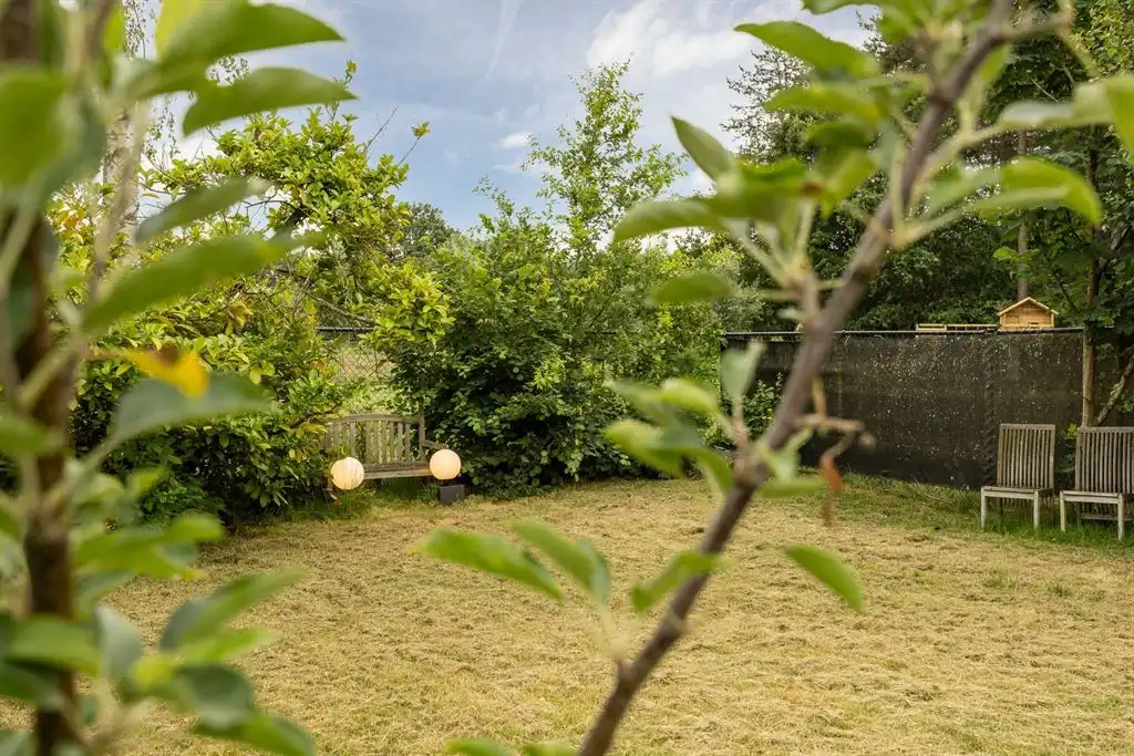 Te vernieuwen gelijkvloerse woning foto 20