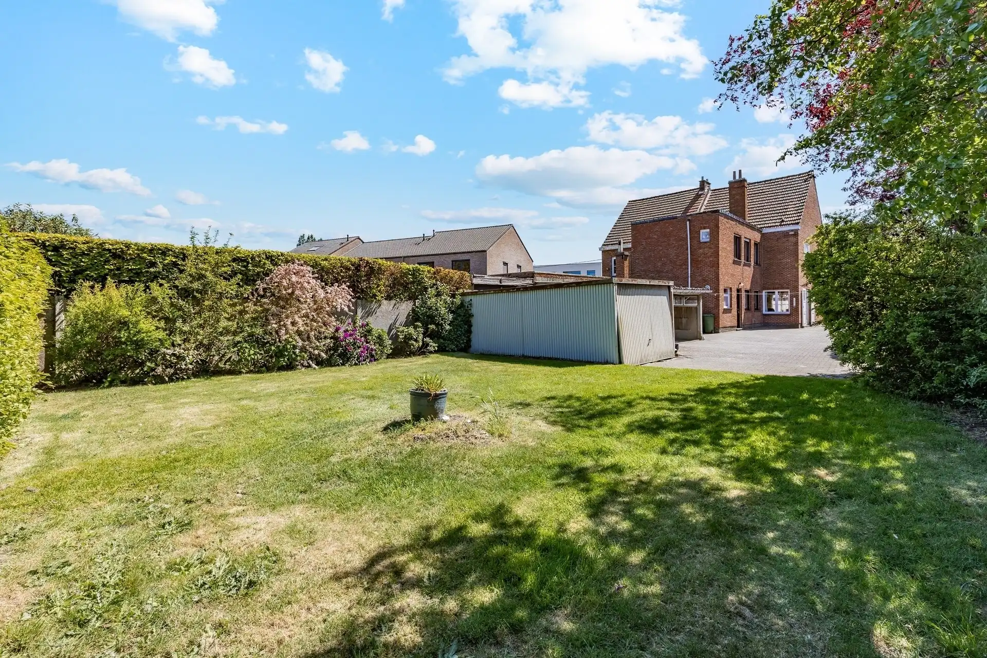 Charmante woning met grote tuin nabij het centrum van Kalken! foto 24