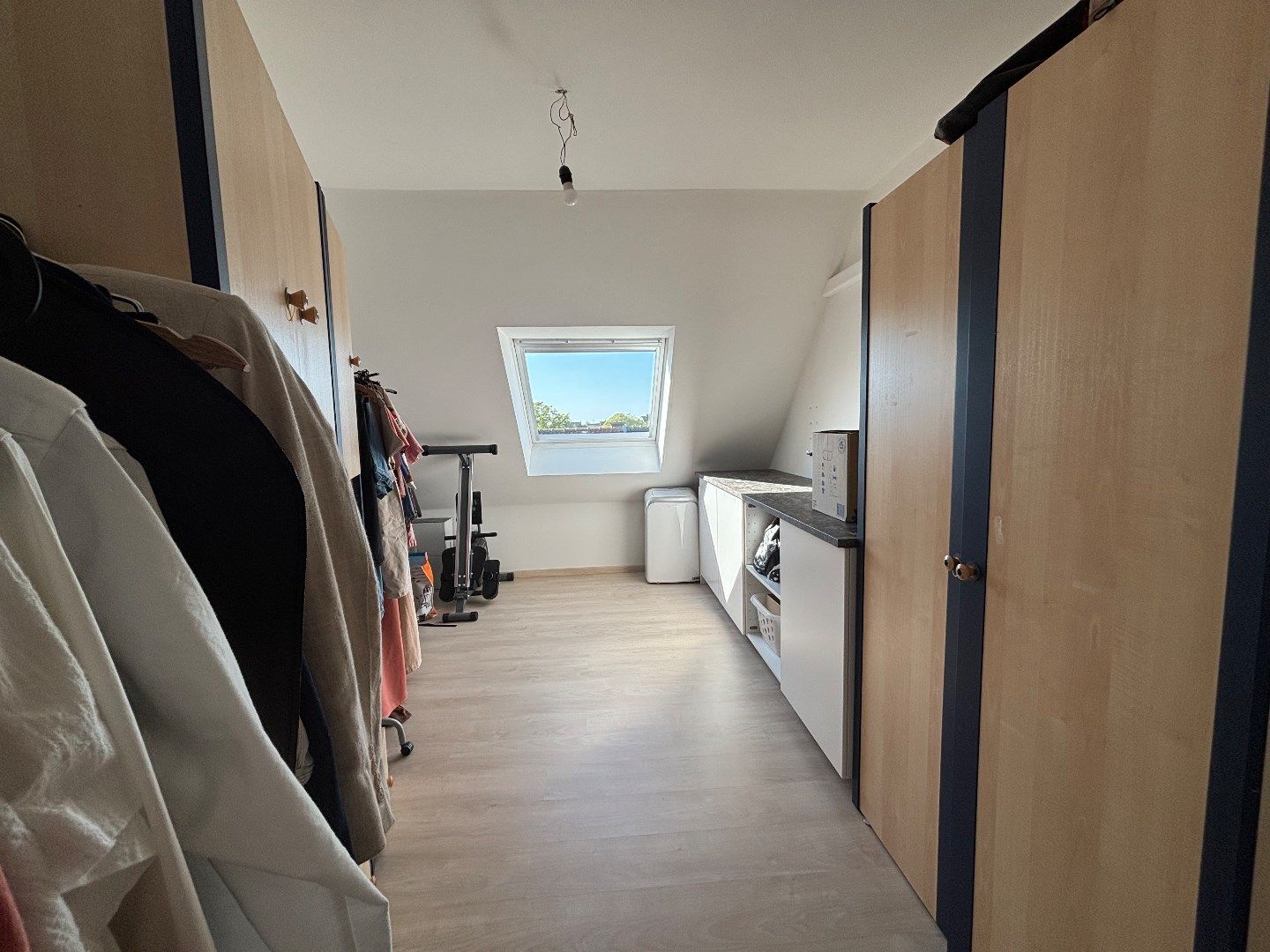 Duplex met 2 slpk + open kamer + terras, privé-carport en fietsenberging foto 10