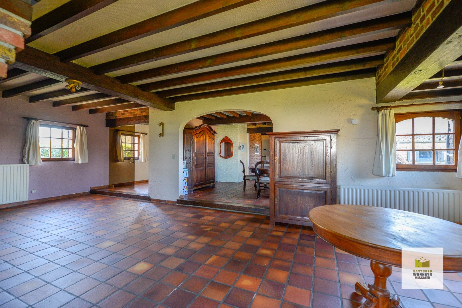 Statige villa met 4 slaapkamers, garage en tuin op landelijke ligging te Wingene foto 8
