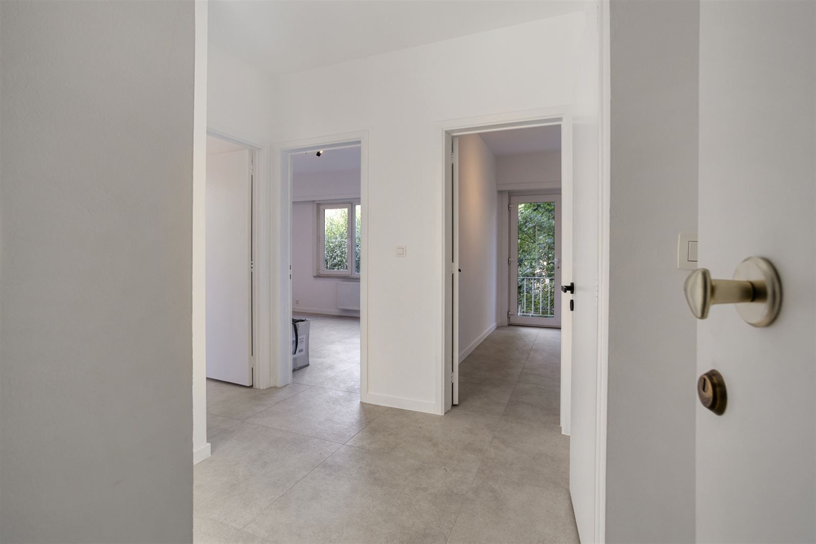 Buizegem: pas gerenoveerd 3 slpk appartement foto 5