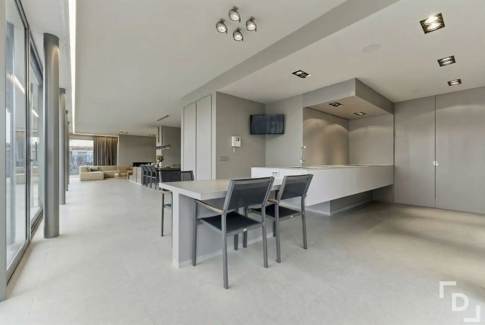 Luxueuze en energiezuinige villa met hoogwaardige afwerking foto 5