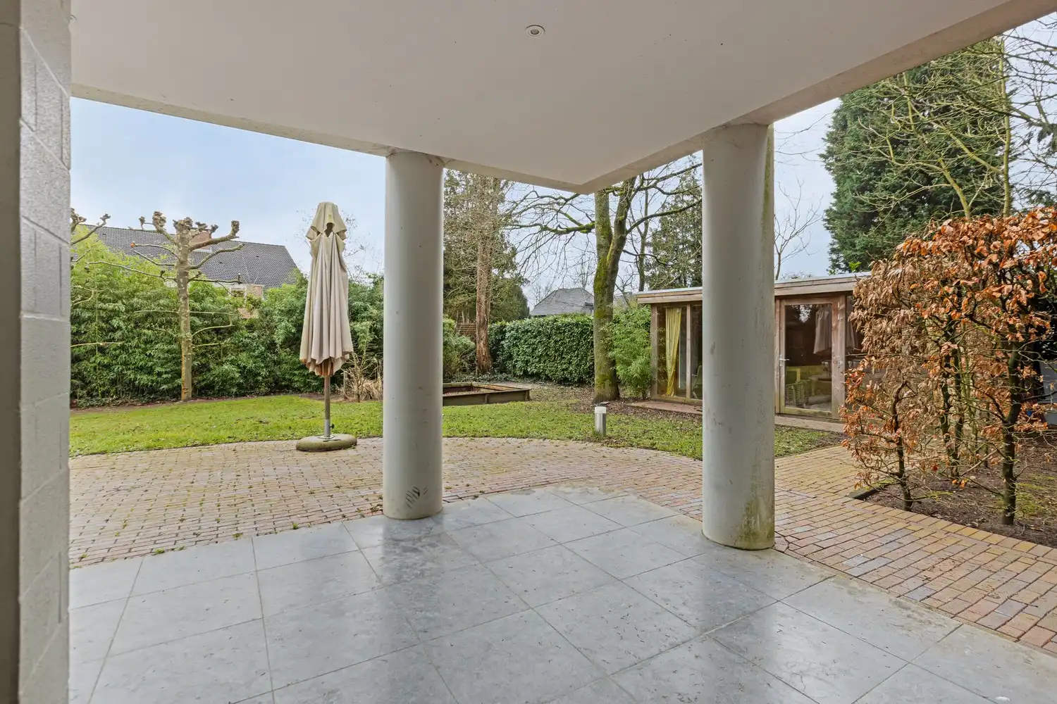 Moderne villa met ruime leefruimte, 4 slaapkamers en 2 badkamers op 13 are in gegeerde buurt Neerharen- Lanaken foto 42