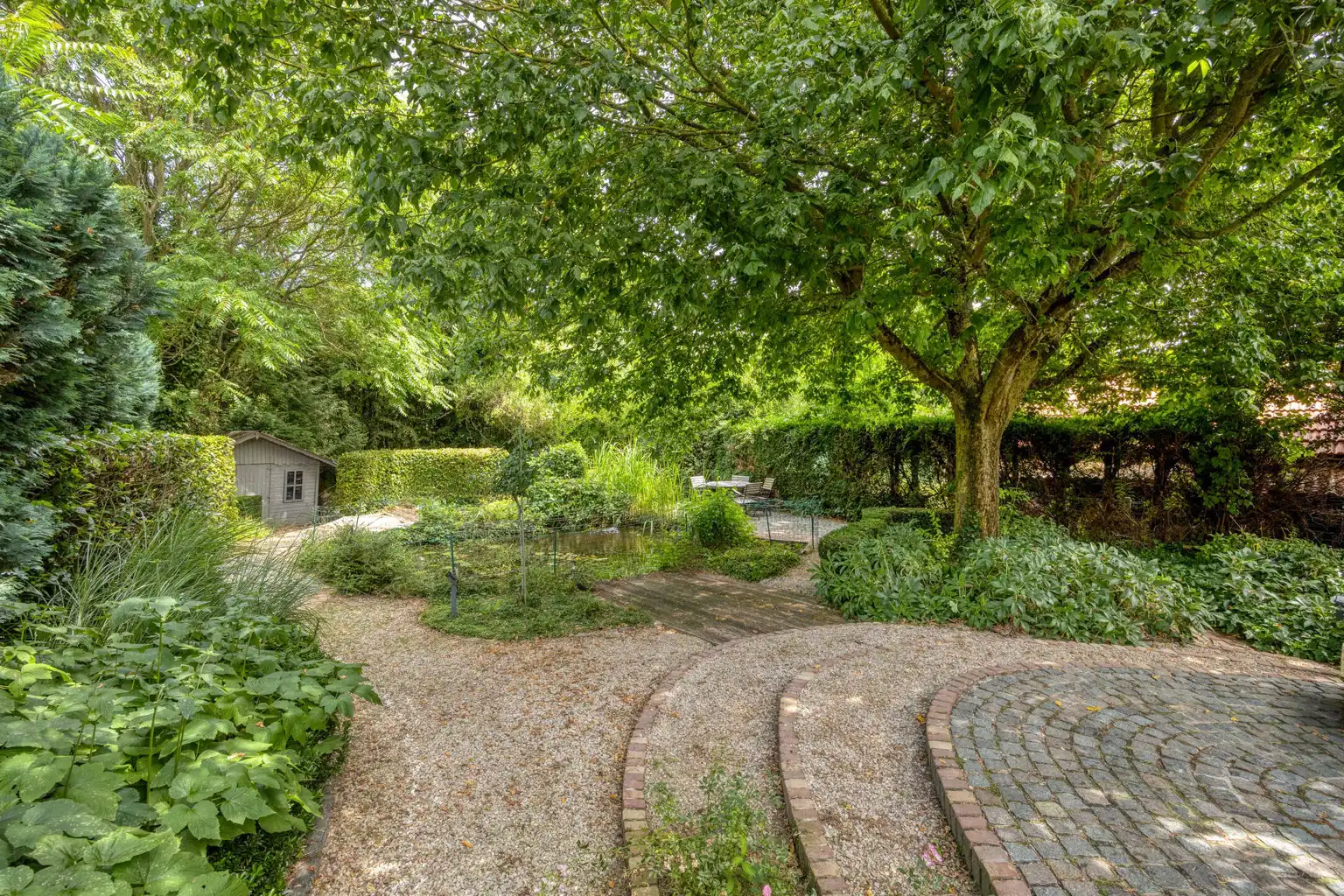 MOOIE, INSTAPKLARE WONING MET TUIN IN TIENEN foto 24