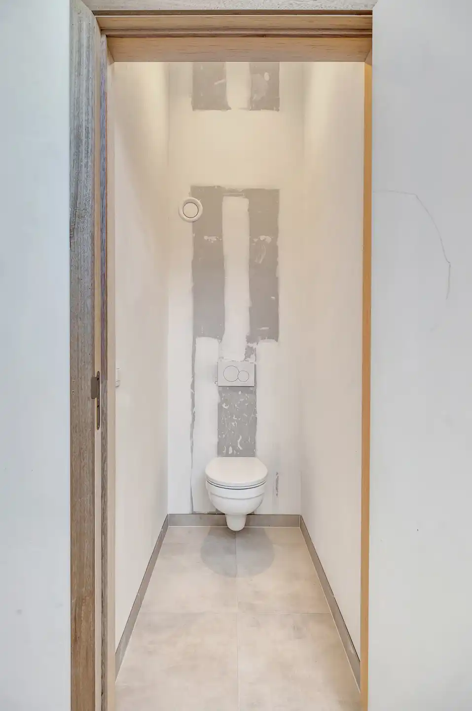 Prachtige nieuwbouwwoning in uniek woonerf foto 17