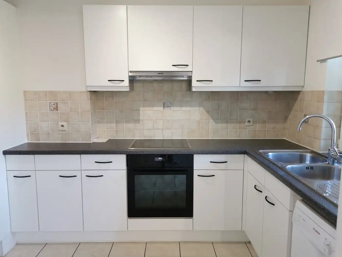 Verzorgd appartement in het centrum van St-Truiden. foto 8