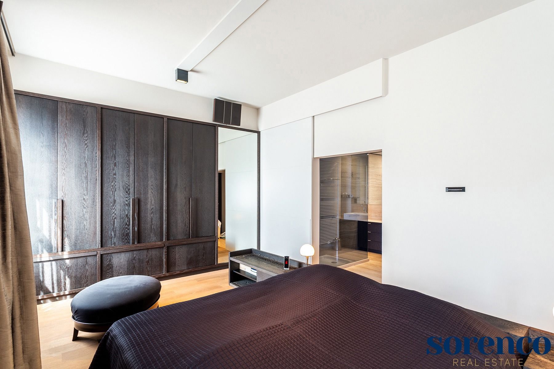 Sales en Rentback - ruime duplex + P te centrum Antwerpen foto 7