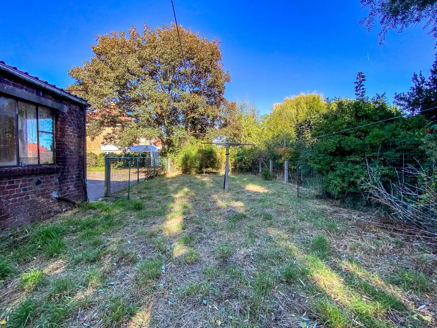 Woning met een enorm potentieel aan bruikbare oppervlakte op 1441m². foto 20