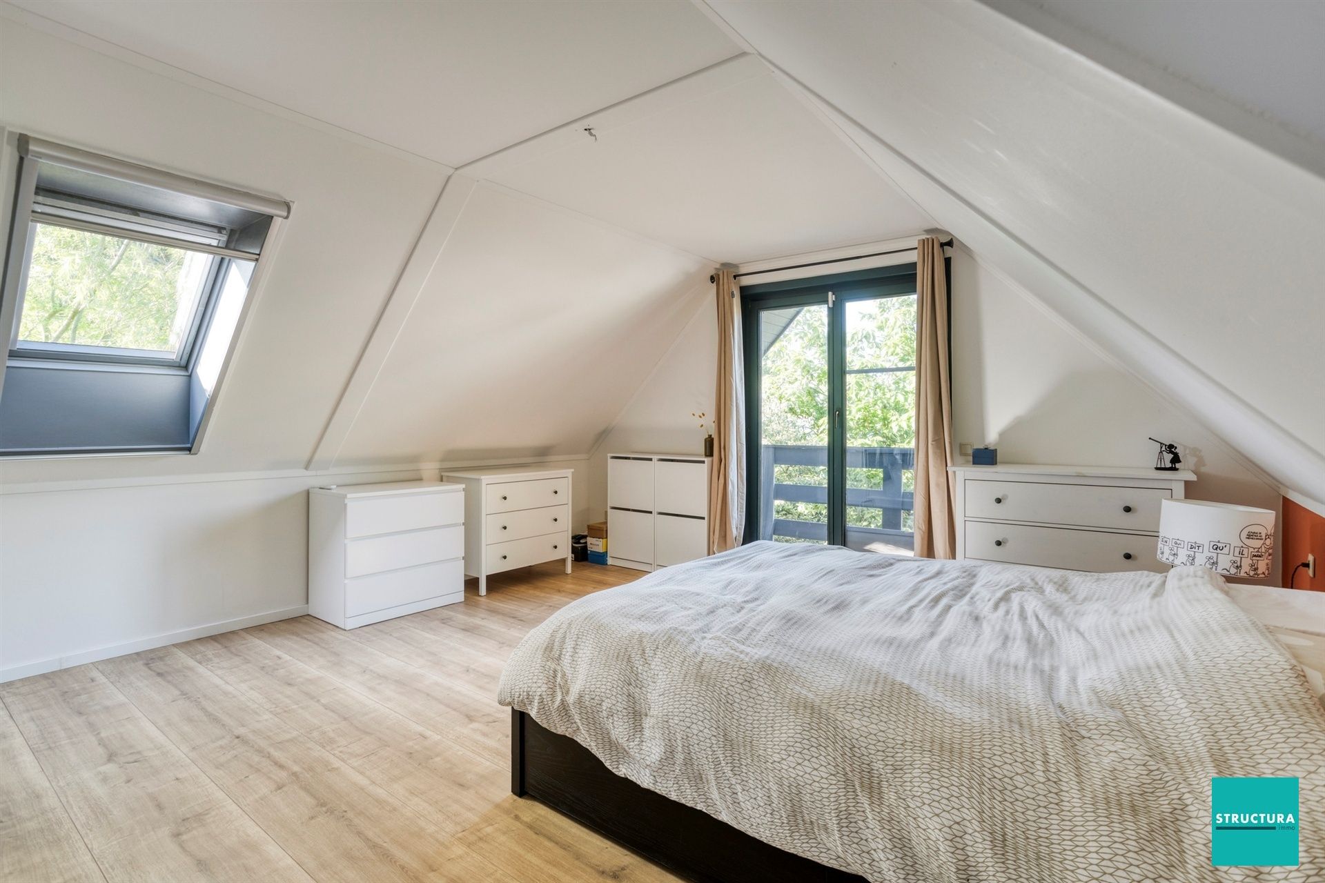 Prachtige villa met 5 slaapkamers en zwembad foto 16