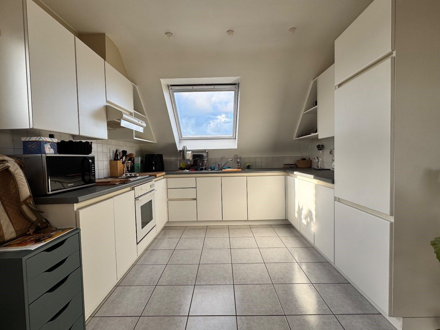 Instapklaar appartement met 2 slaapkamers te Aartrijke foto 8
