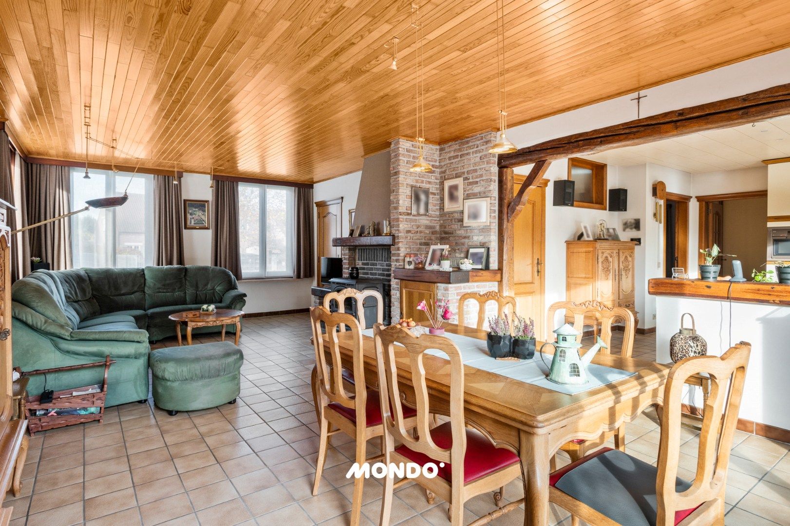 Landelijke woning met 4 slaapkamers en een ruime tuin in een groene omgeving! foto 9