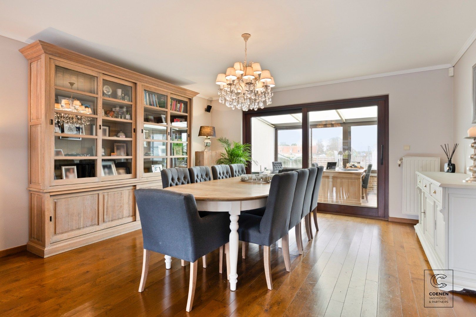 Instapklare gezinswoning met 4 à 5 slaapkamers op een rustige ligging te Oostmalle! foto 5