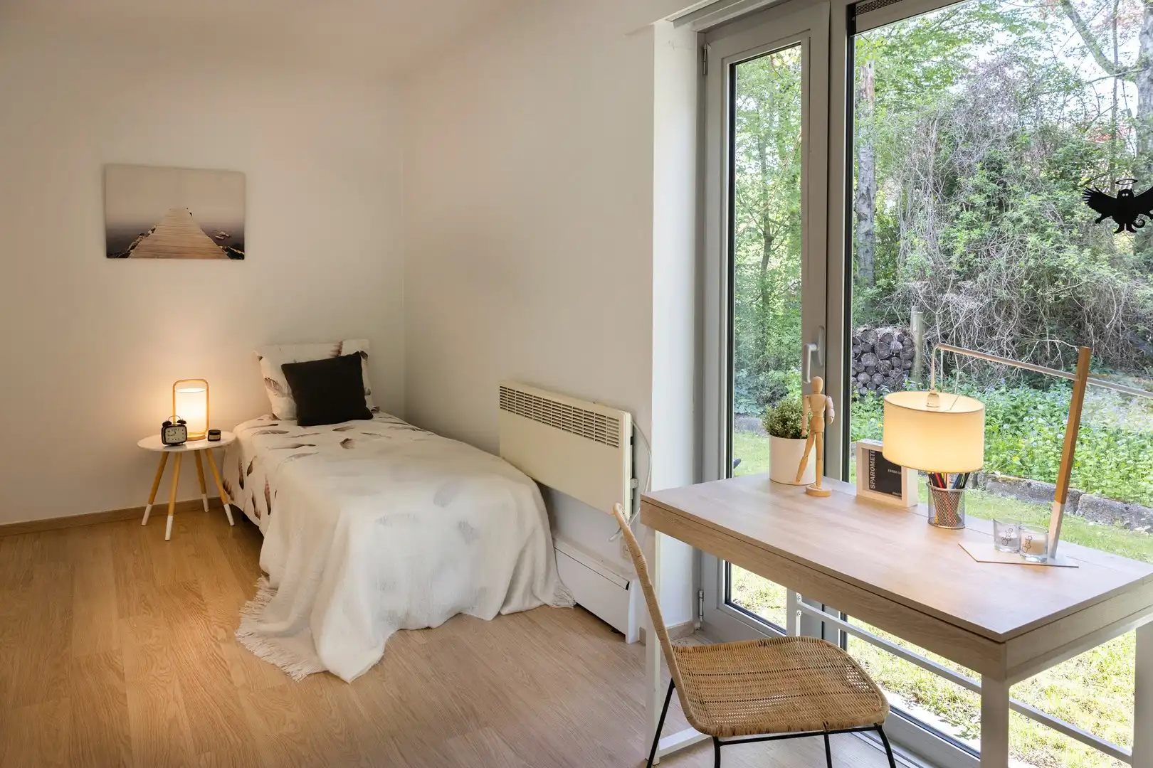 Ruime, alleenstaande woning met mogelijke praktijkruimte. foto 15