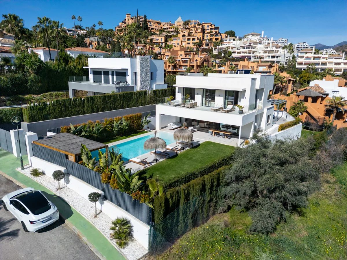 Stijlvol wonen in La Cerquilla – moderne luxe in het hart van Marbella’s Golf Valley foto 26