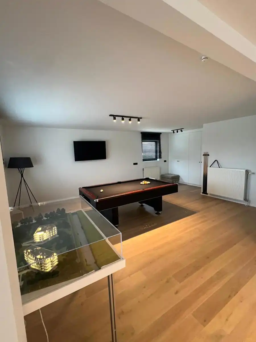 Kantoorruimte op centrale locatie foto 4