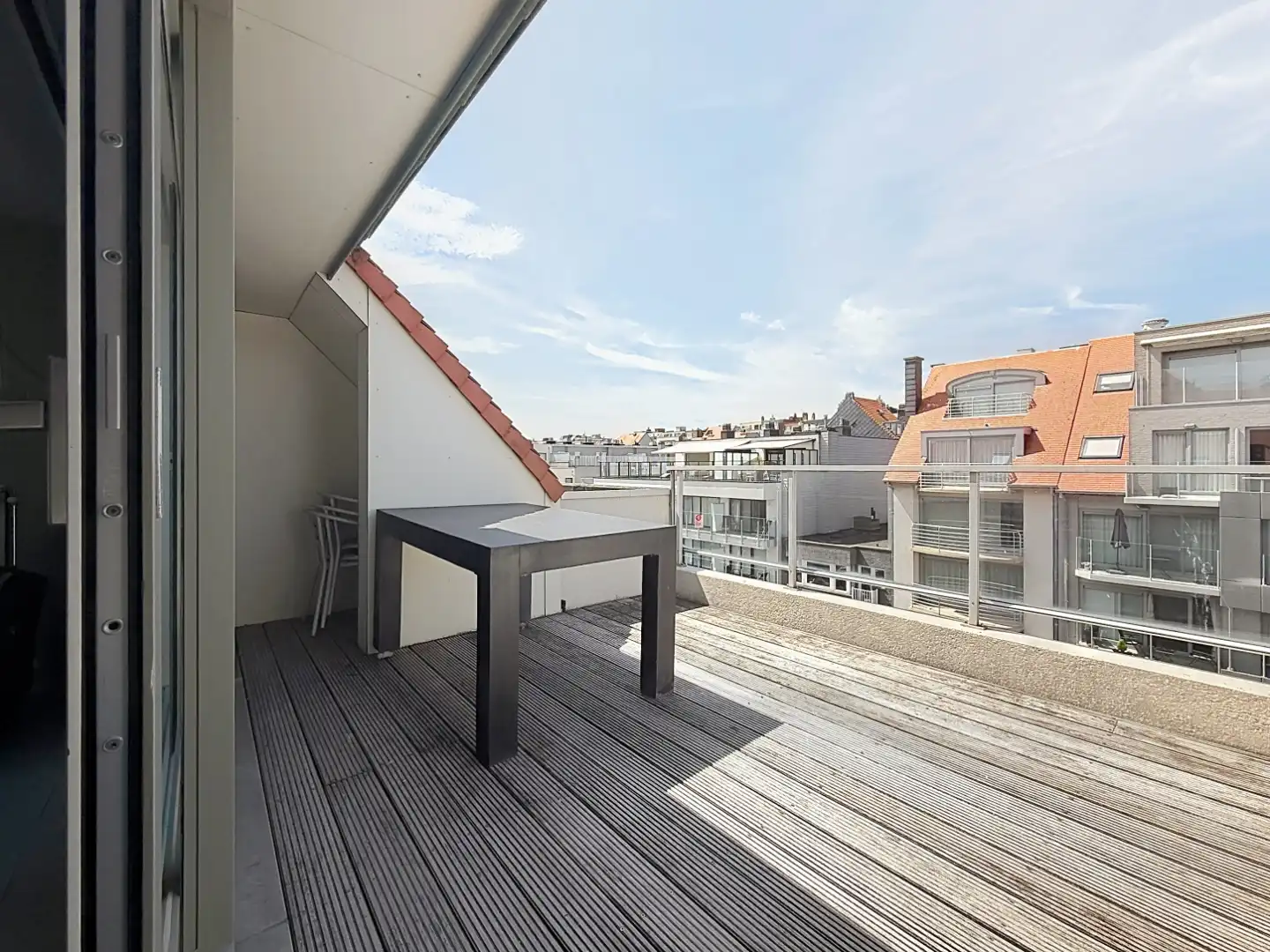 Uitstekend gelegen duplexappartement met twee zonneterrassen foto 4