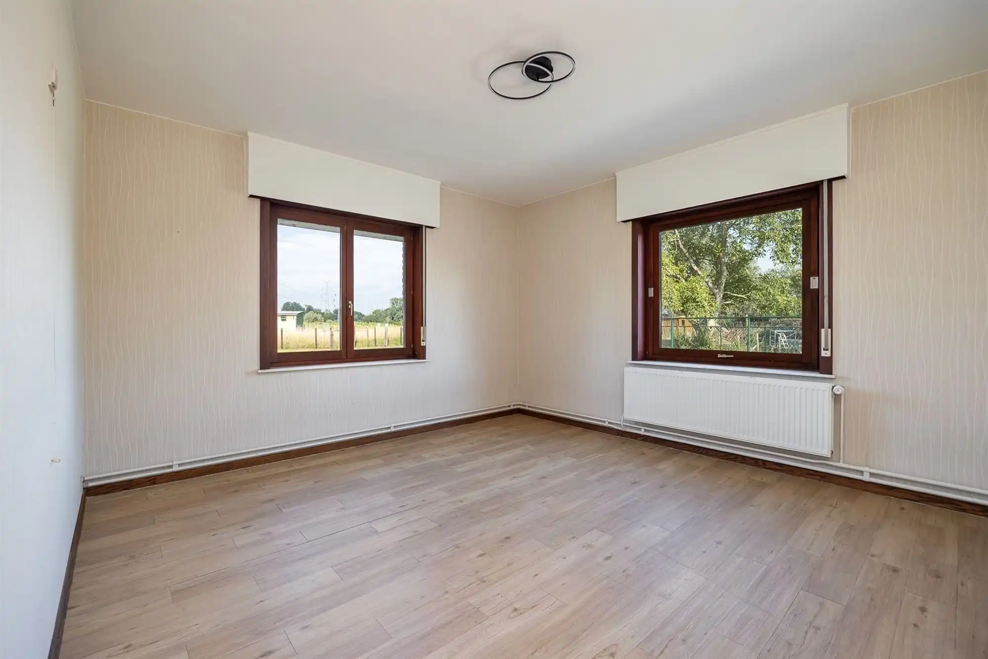 Bungalow op perceel van ca 1824m² in het groen foto 15