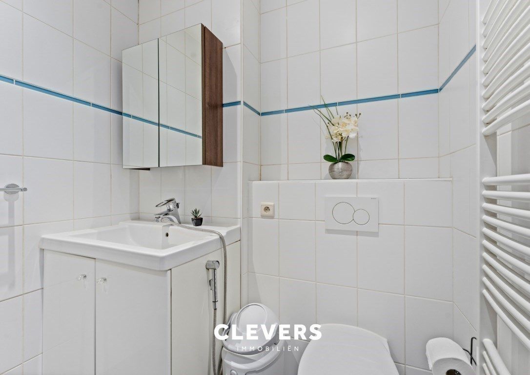 Mooi gerenoveerd appartement met 2 slpks foto 14