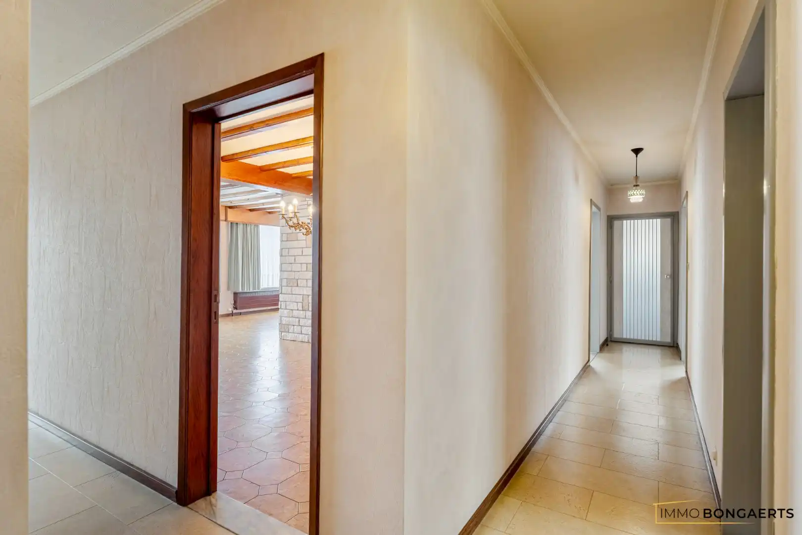 Instapklare gelijkvloerse bungalow met 3 slaapkamers foto 7