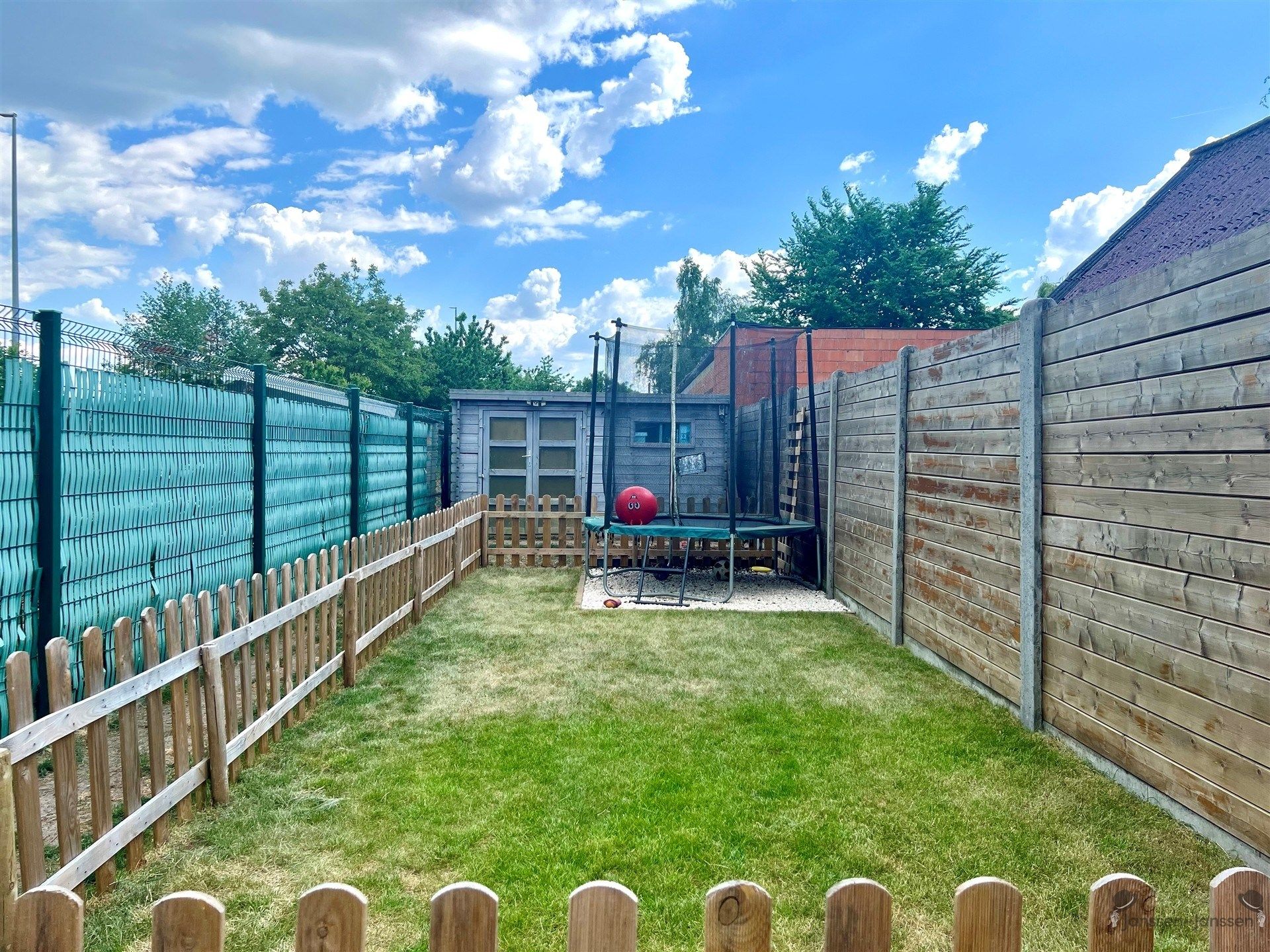 Gezellige woning met 4 slpk en tuin foto 8