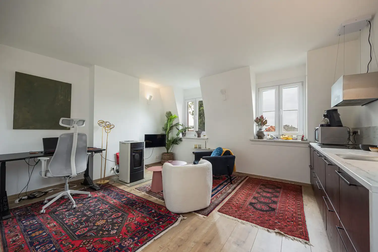 Prachtige gerenoveerde herenwoning van 341 m² in hartje Antwerpen met tal van mogelijkheden: combi wonen/werken of gedeeltelijke verhuurmogelijkheden foto 38