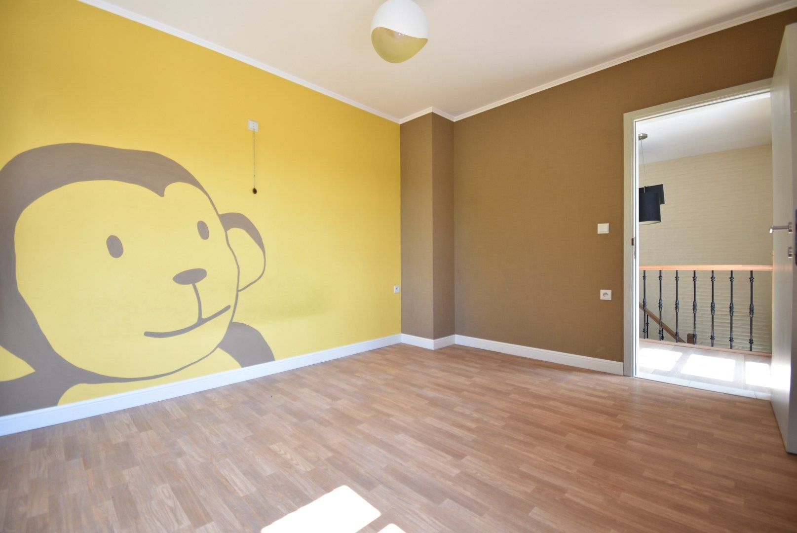 Ruime halfopen woning met 3 slaapkamers in Kiewit foto 17
