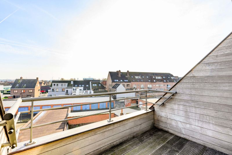 Appartement te Oostrozebeke op wandelafstand van het centrum. foto 9