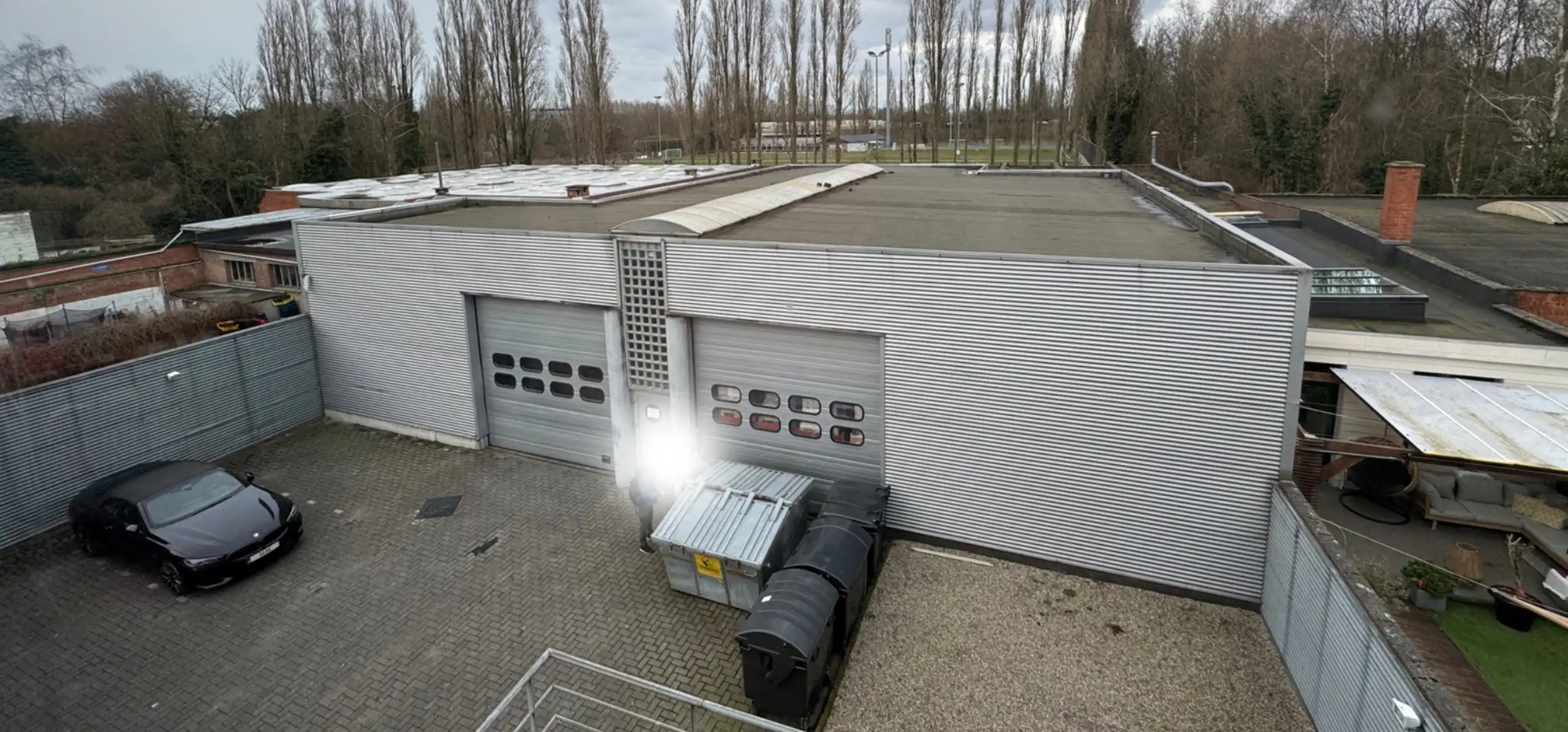 Grote magazijnruimte/atelier met kantoor te koop in Deurne  foto 48