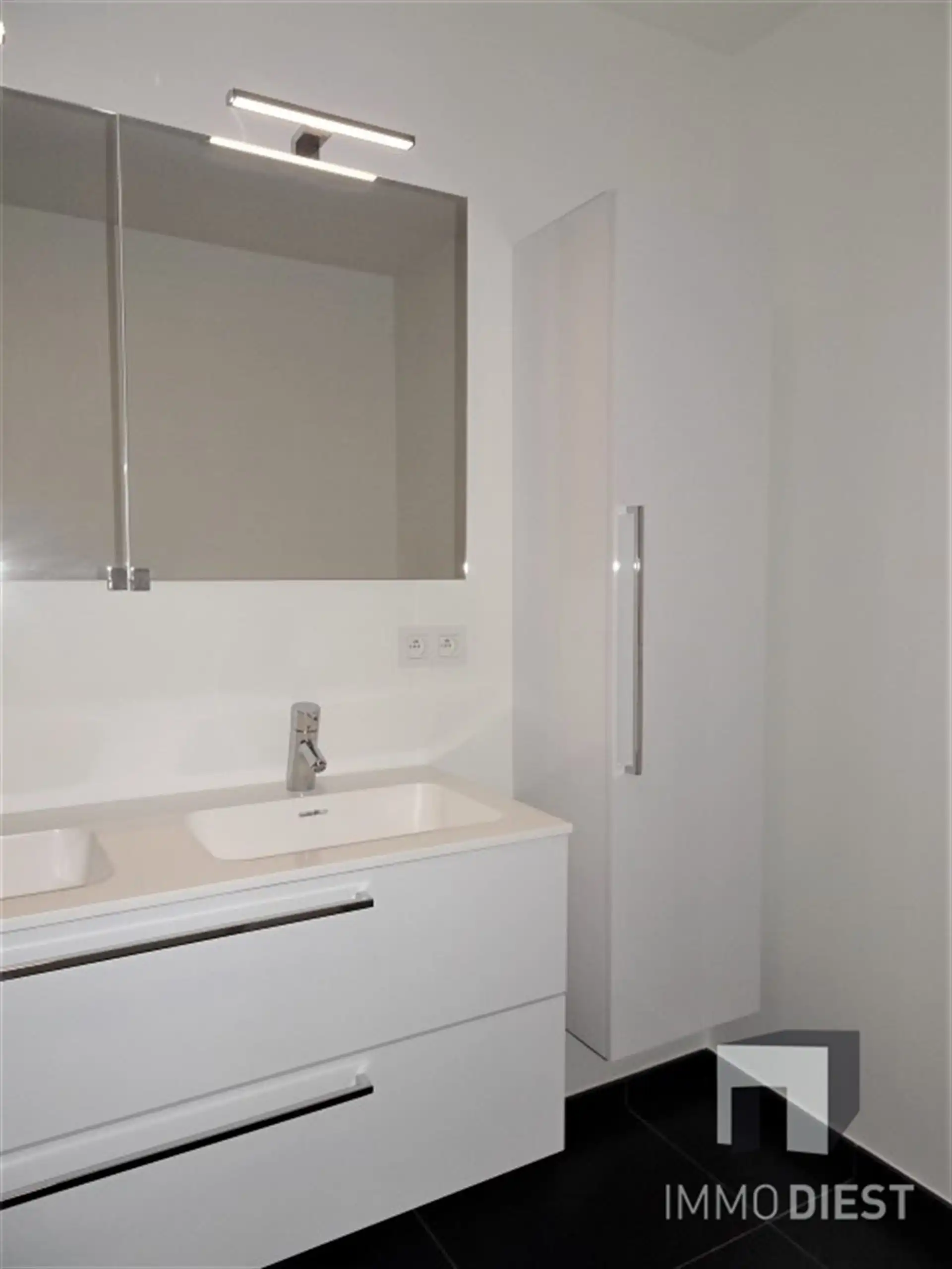 PRACHTIG modern appartement met superterras in Bekkevoort! foto 18