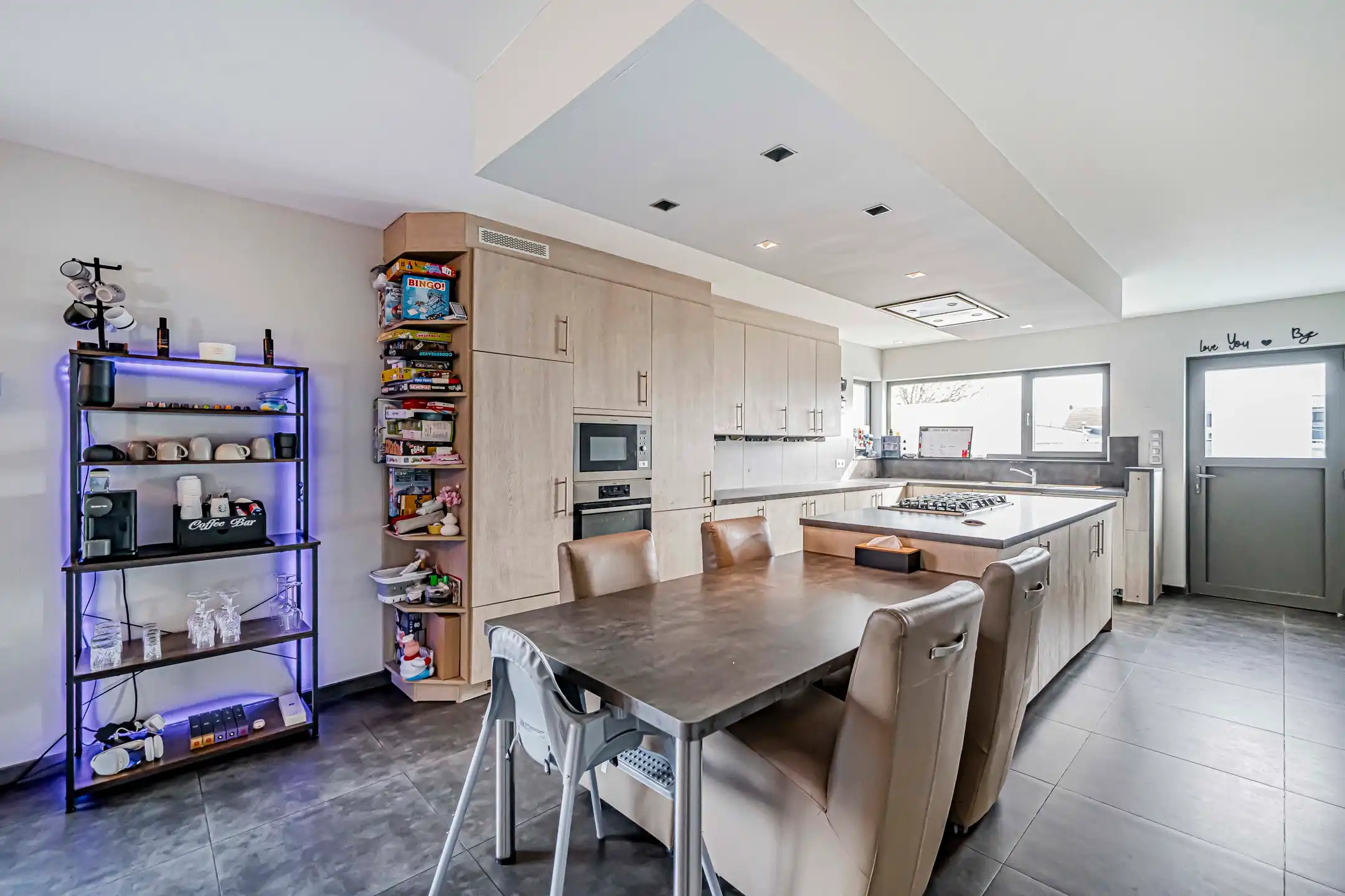 Interessante dorpswoning met 4 slaapkamers en zongerichte tuin foto 7