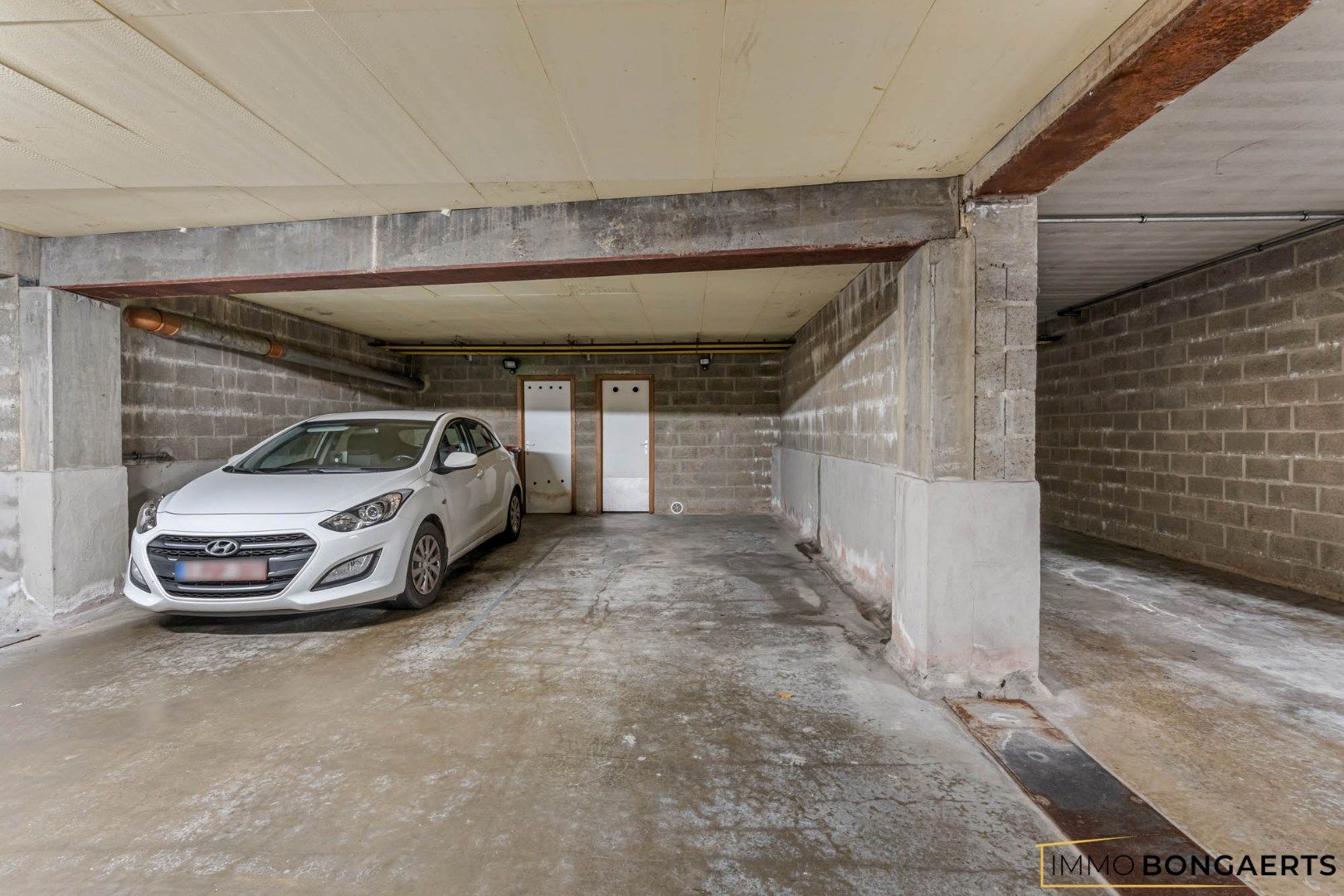 Ruim duplexappartement met 4 slaapkamers foto 29