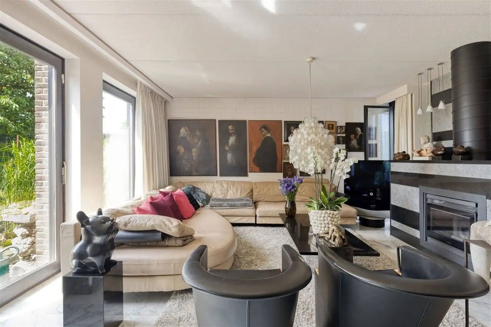 Goed onderhouden villa met prachtige tuin en adembenemende verzichten. foto 6