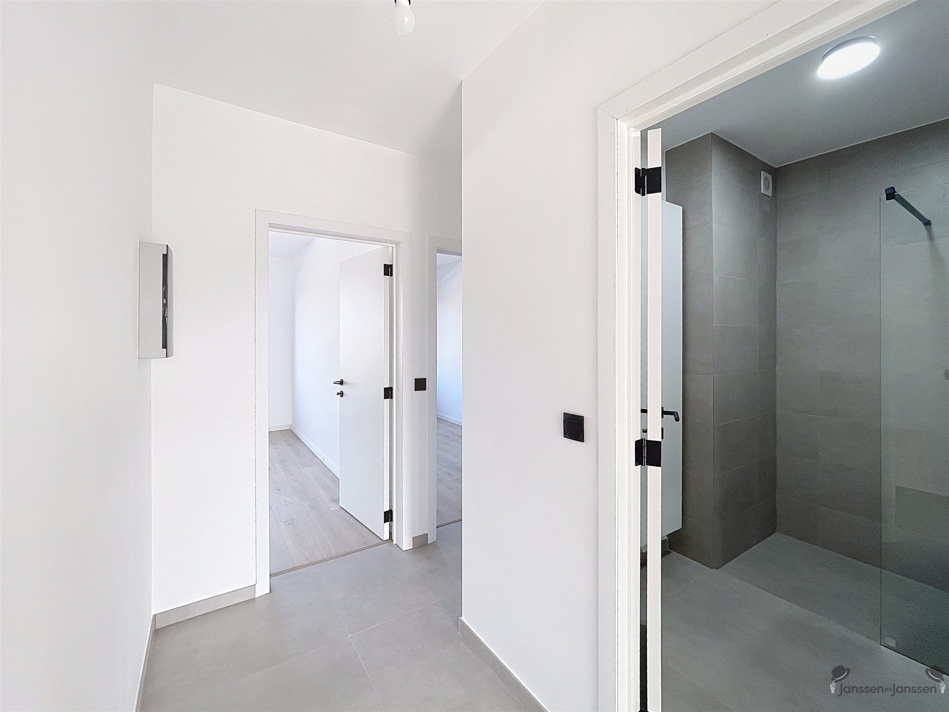 Appartement met 2 slaapkamers in Brasschaat foto 5