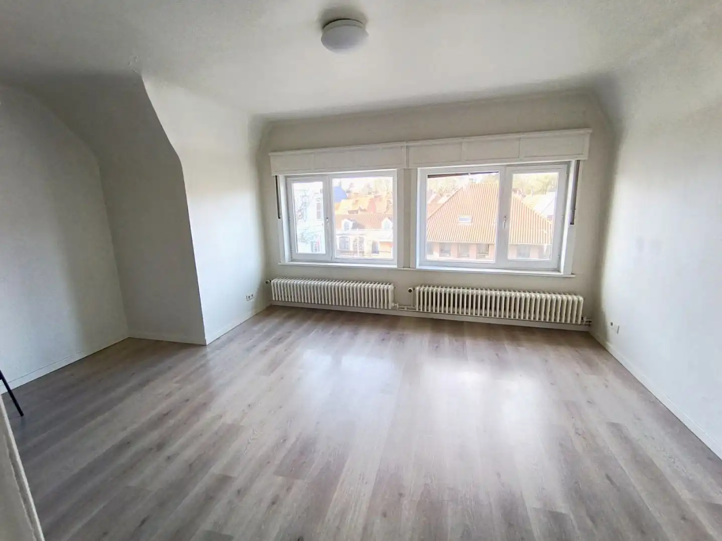 Instapklaar appartement op centrale ligging foto 2