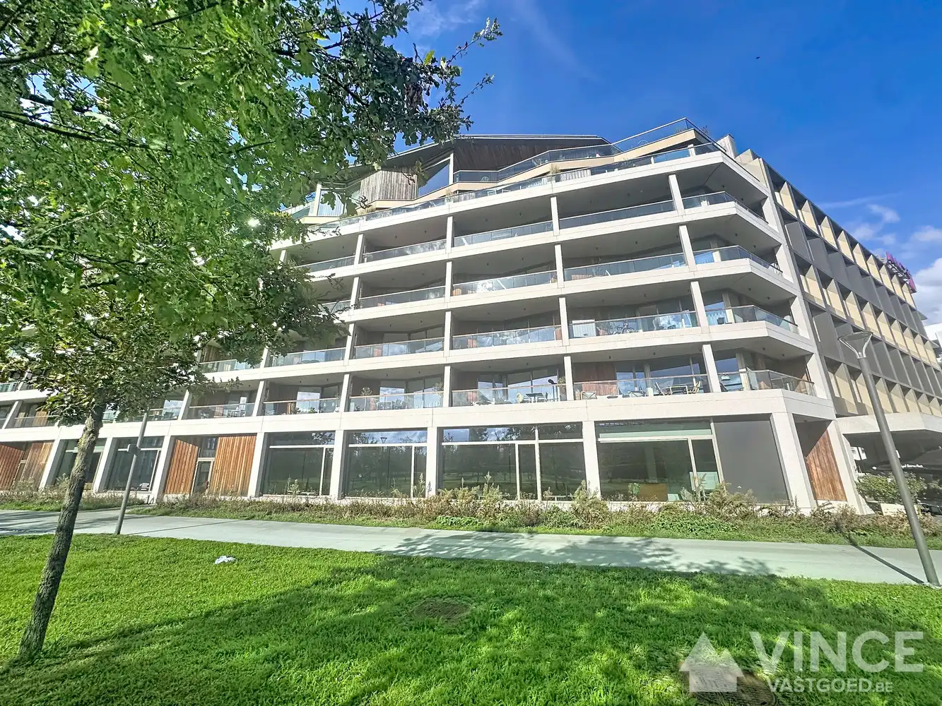 Stijlvol wonen op 't Zuid – instapklaar 1-slaapkamerappartement in "The Residence" foto 13
