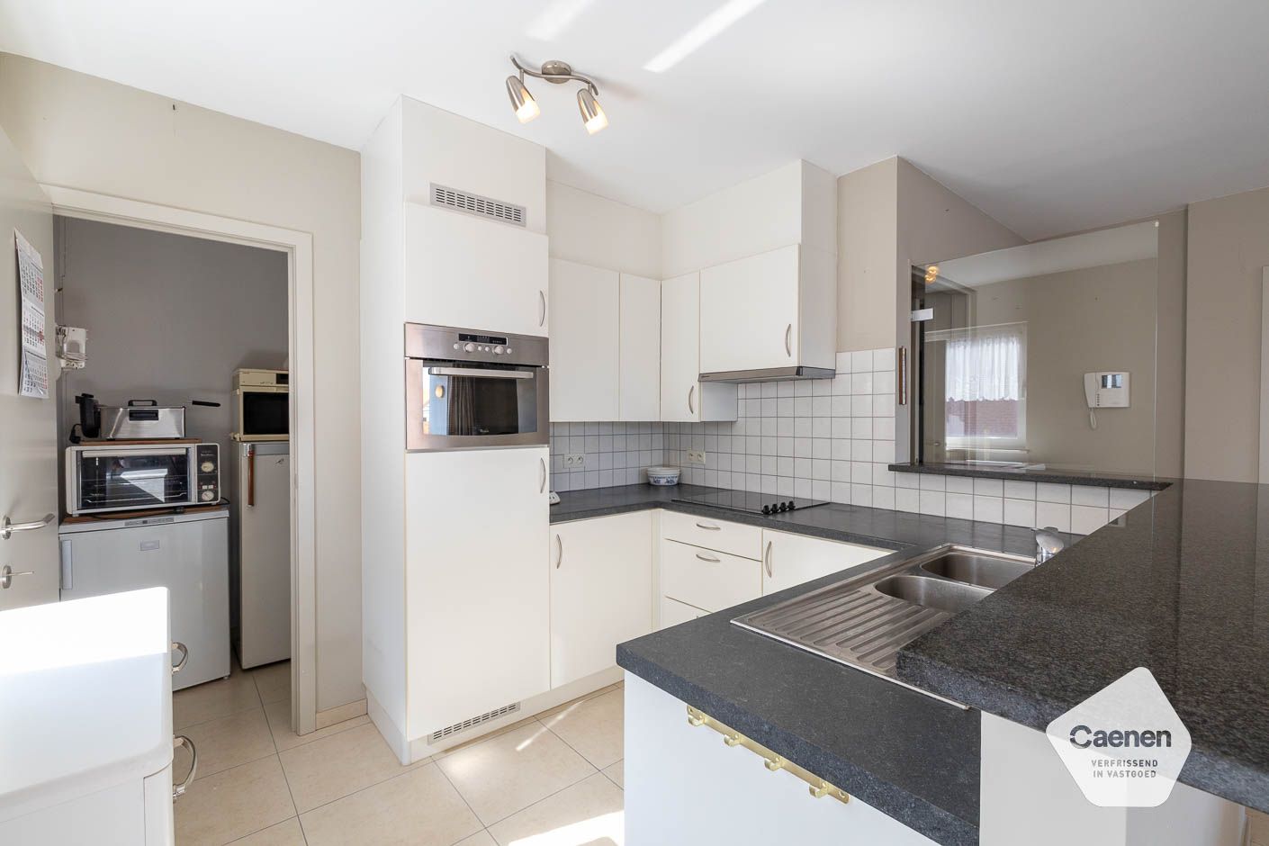 Instapklaar appartement met 2 slaapkamers en zonnig terras foto 7
