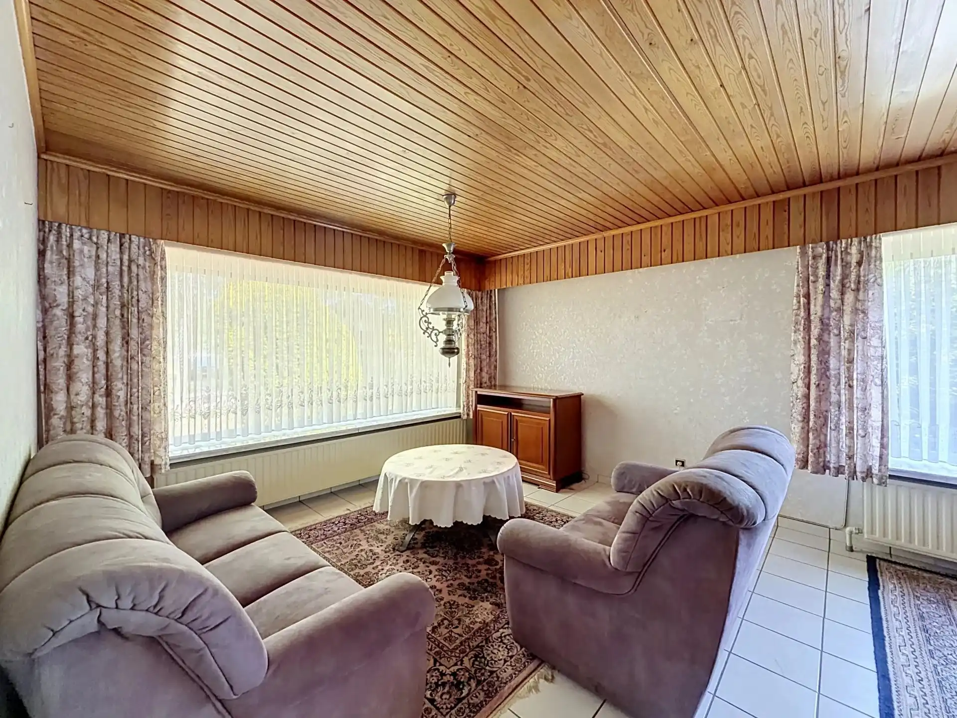 Op te knappen woning met veel mogelijkheden op een mooi perceel. foto 9