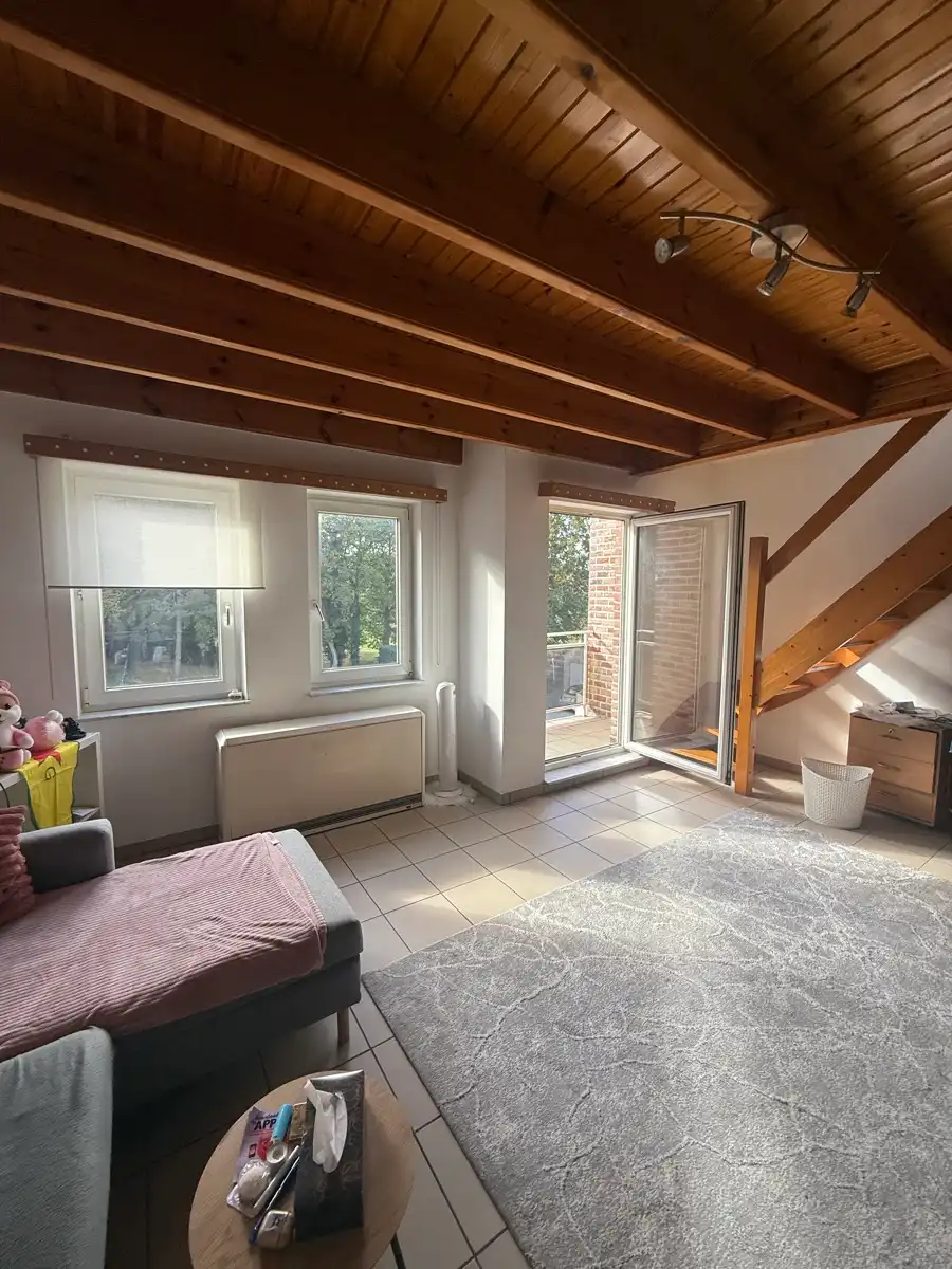 Verzorgd duplexappartement op wandelafstand van Genk foto 2