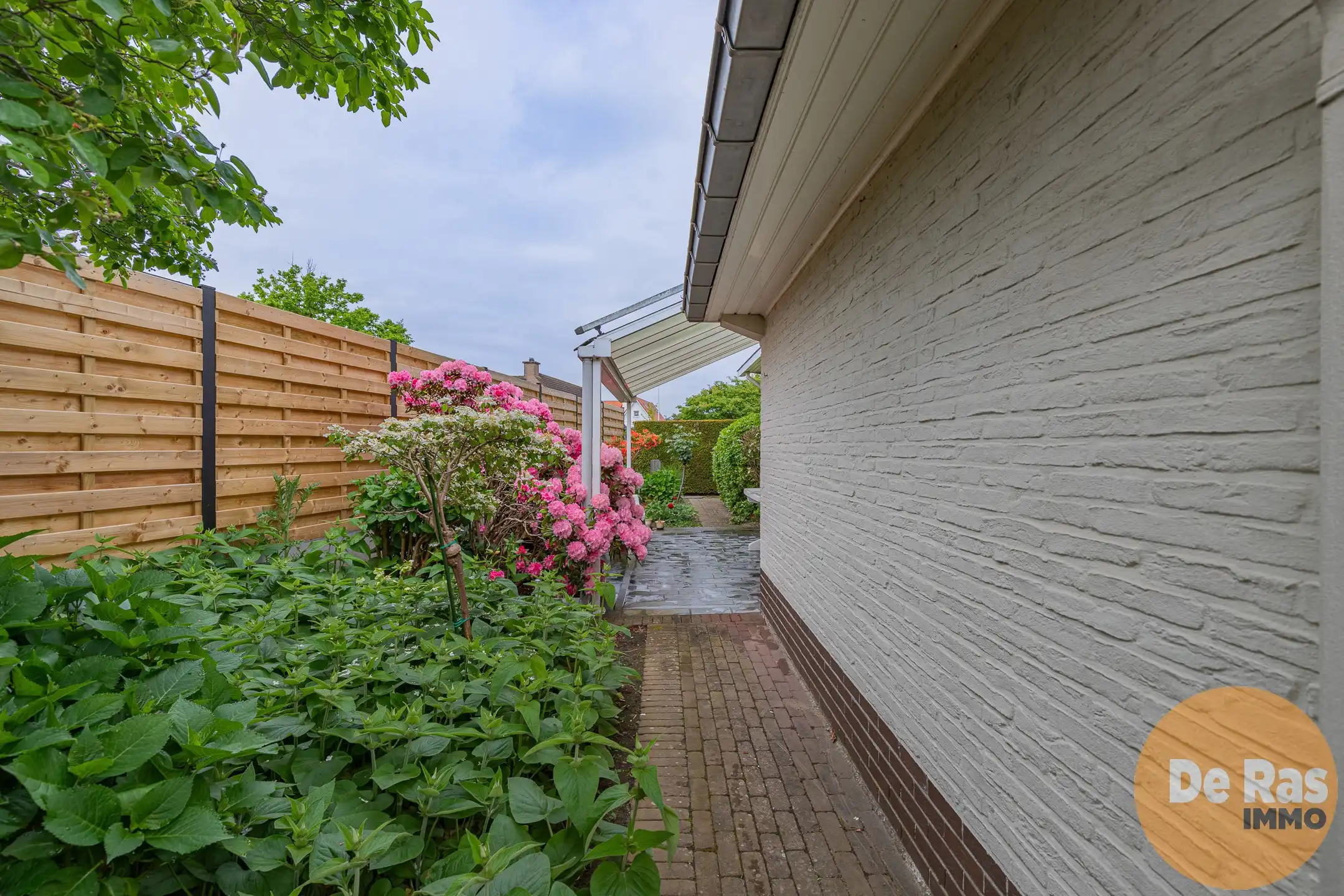WETTEREN - Goed onderhouden woning op uitstekende locatie foto 22