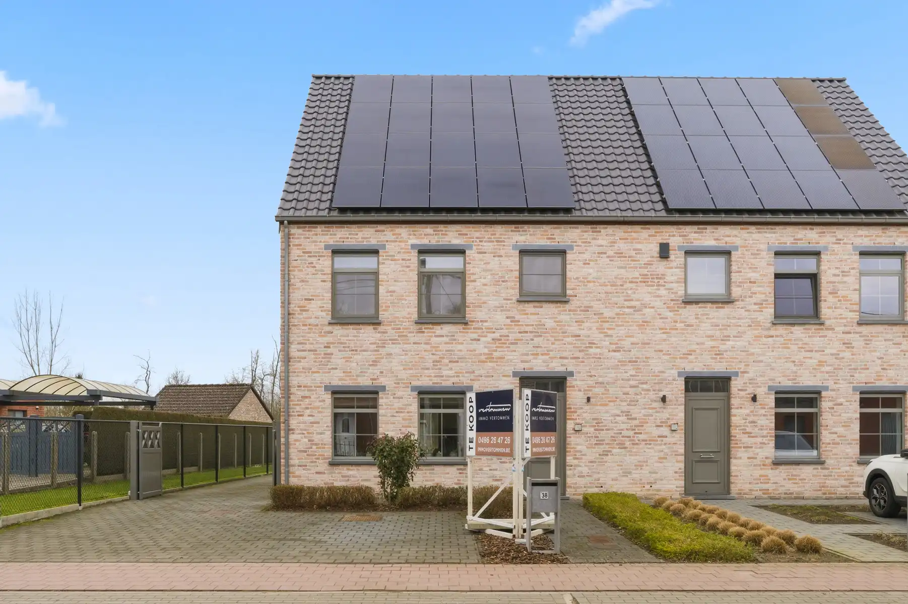 Recente halfopen bebouwing te BEGIJNENDIJK foto 2