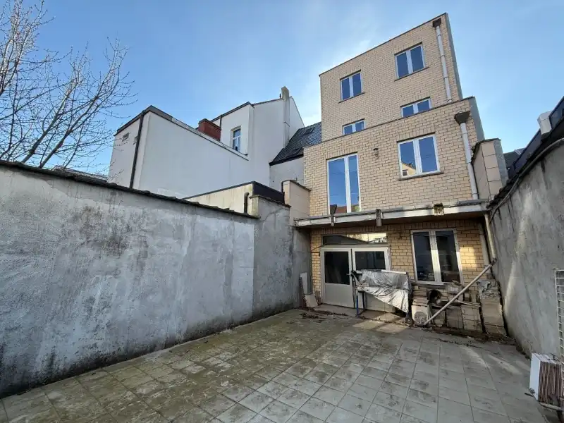 Zeer ruime woning + groot bijgebouw nabij de Visserij foto 20