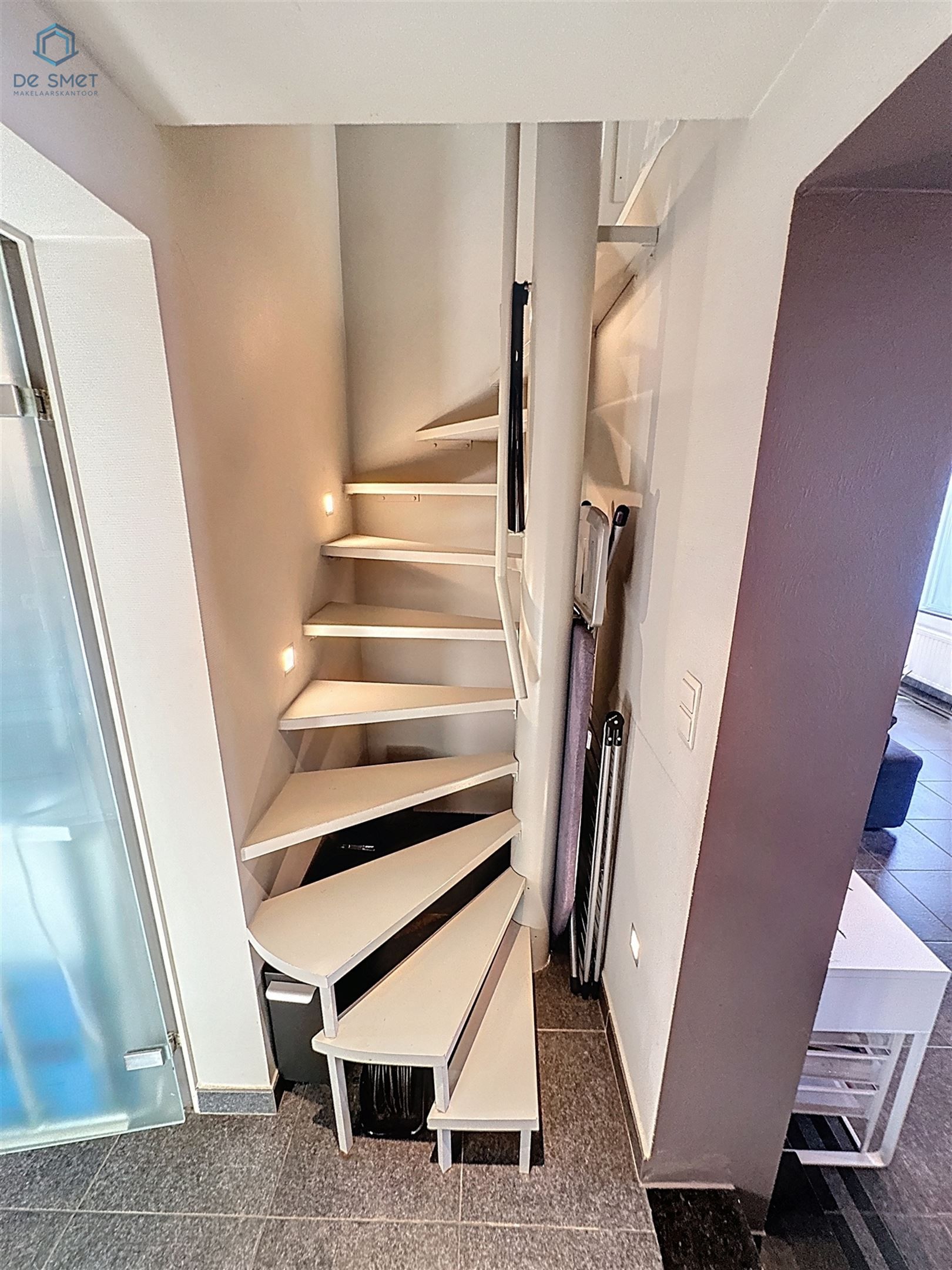 Instapklare woning met 2 slaapkamers, terras, carport en berging in Ophasselt foto 10