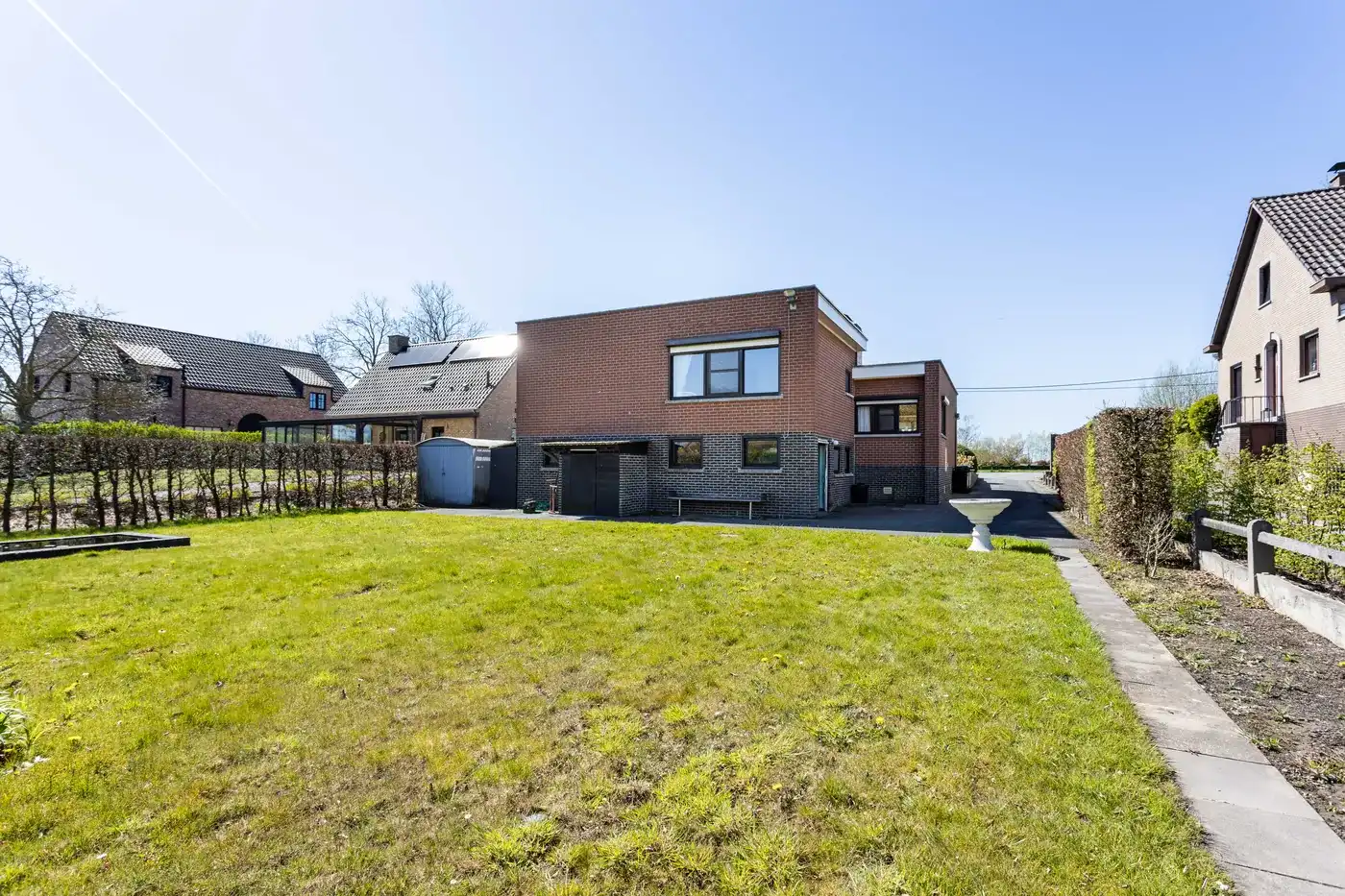 Ruime alleenstaande woning te Kerkhove. foto 23