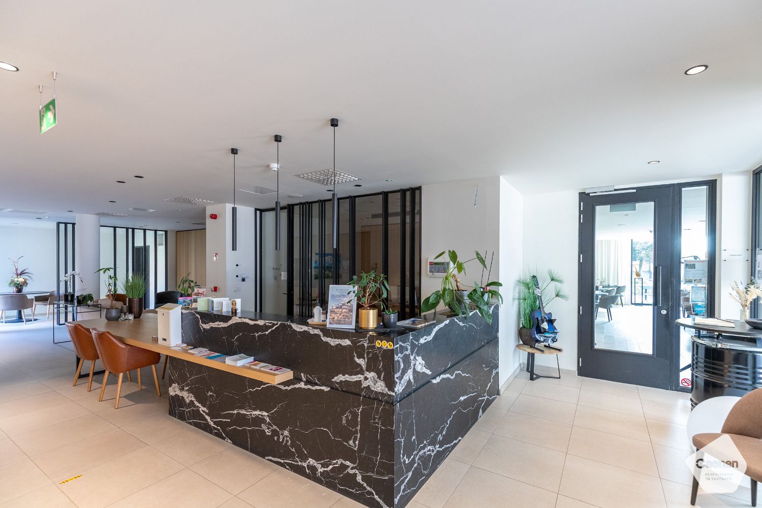 Luxueus afgewerkt assistentieflat op gunstig ligging te Oostduinkerke! foto 12