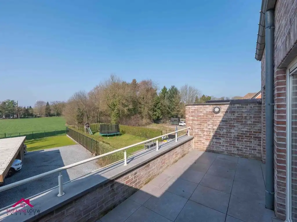 Meergezinswoning in gesloten bebouwing foto 59