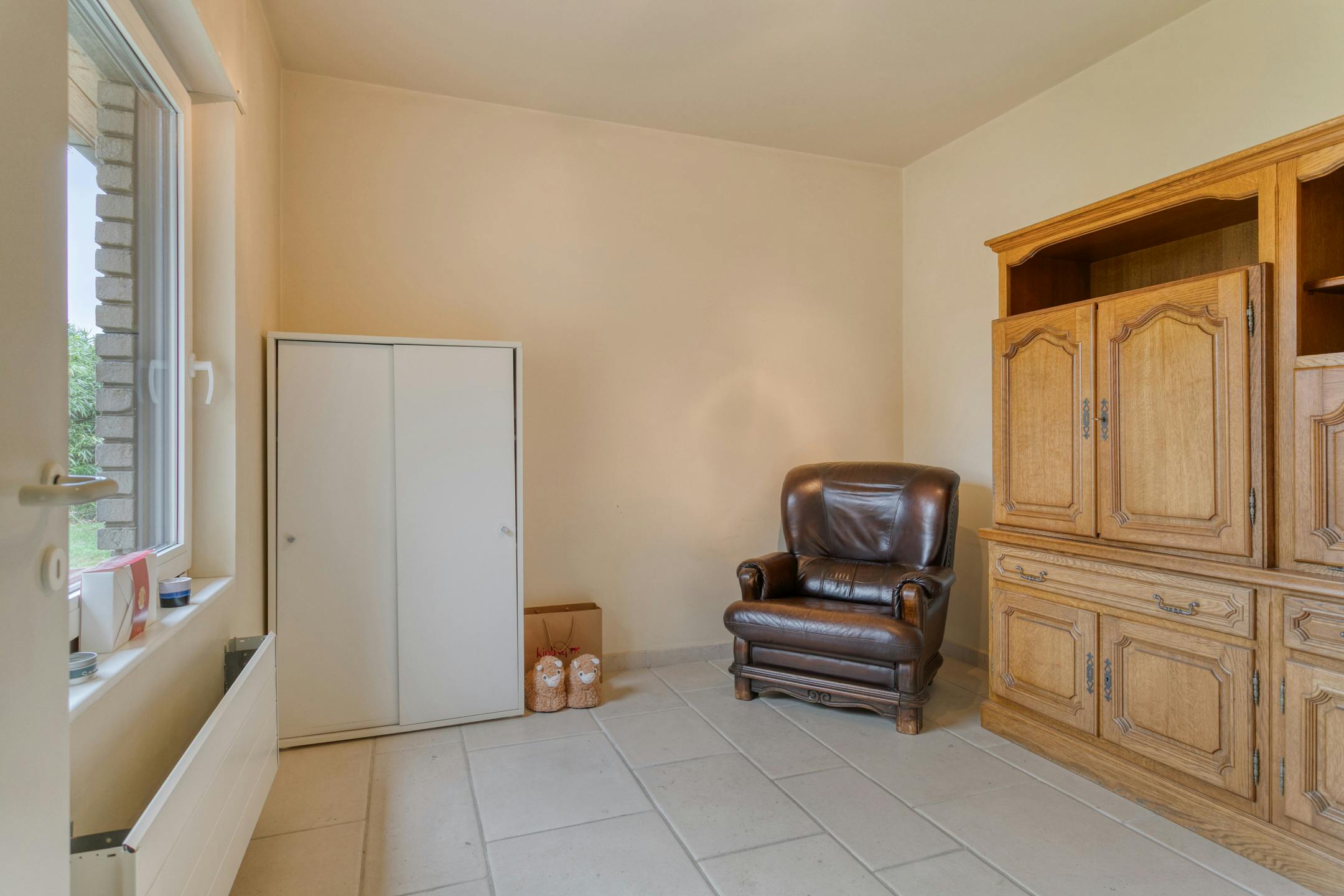 Ruime villa met 5 kamers te koop in Desselgem foto 14