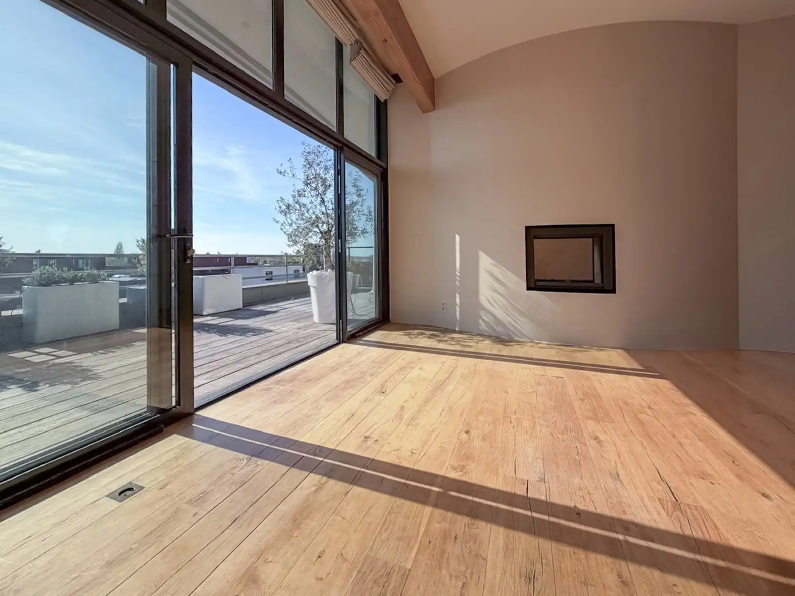 Ruime penthouse met riant zonneterras foto 6