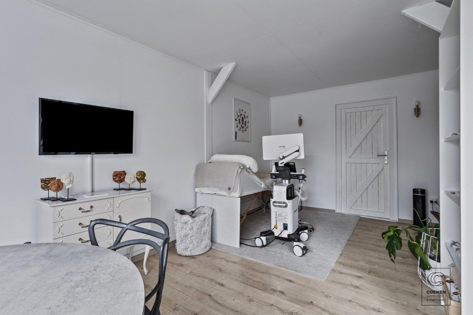 Prachtig verder af te werken HOB van 320 m² in een doodlopende straat! foto 32