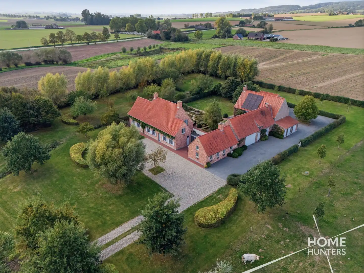 Exclusief luxedomein op 10.000 m² in het landelijke Heuvelland foto 5